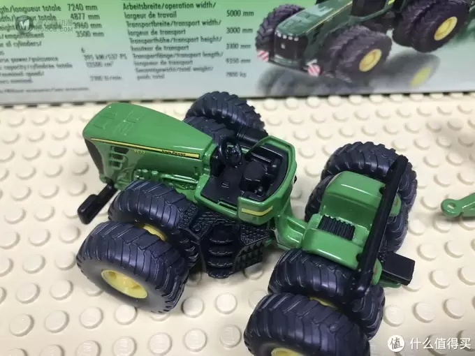 SIKU 仕高 1:87 合金模型 SKUC 1856 八轮重型拖拉机 John Deere 9630