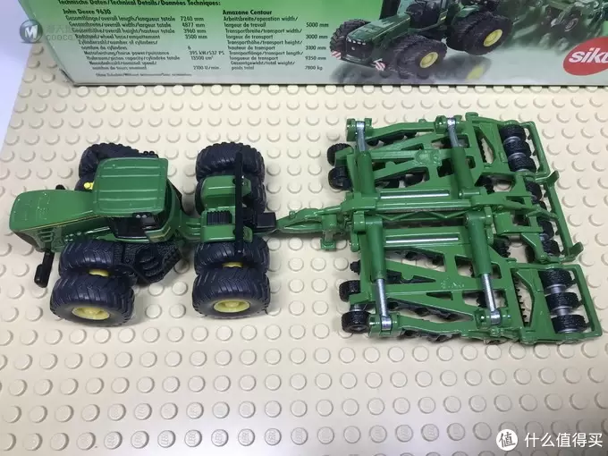 SIKU 仕高 1:87 合金模型 SKUC 1856 八轮重型拖拉机 John Deere 9630