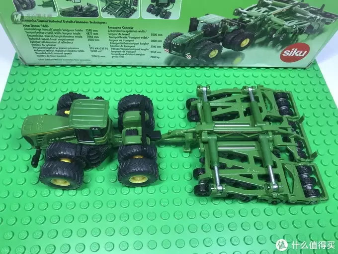 SIKU 仕高 1:87 合金模型 SKUC 1856 八轮重型拖拉机 John Deere 9630