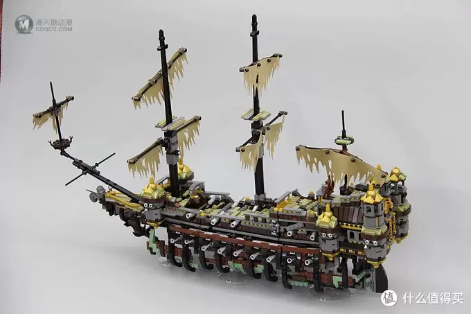 天地一沙鸥：乐高加勒比海盗之沉默的玛丽号（LEGO71042）