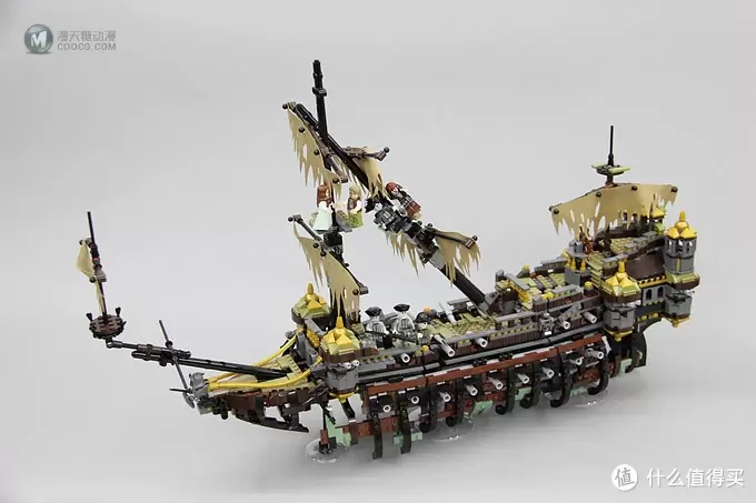 天地一沙鸥：乐高加勒比海盗之沉默的玛丽号（LEGO71042）