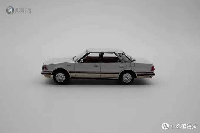 TOMICA 多美卡 TLV 丰田皇冠 Toyota Crown Royal 开箱晒单