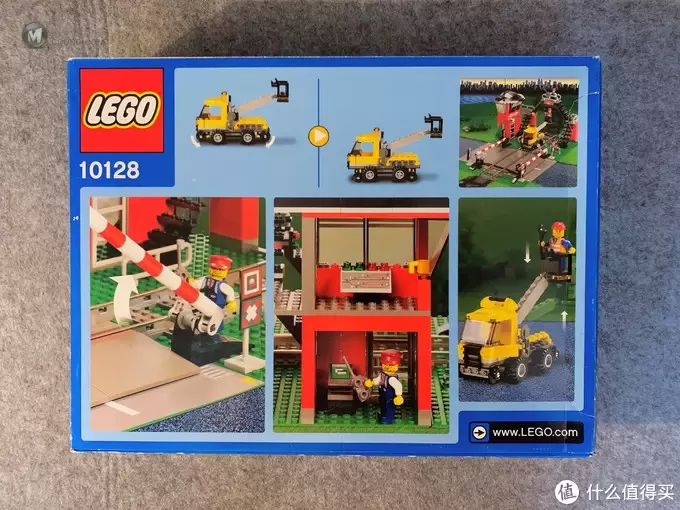 LEGO 10128 火车平交道口