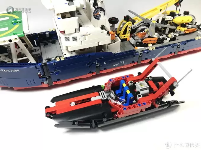 LEGO 乐高 拼拼乐 篇194：先睹为快的2019年科技系列 42089 Power Boat