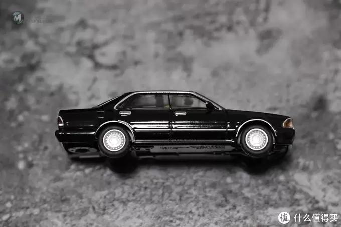 TOMICA 多美卡 TLV NISSAN 公爵王 开箱晒单&新车预告