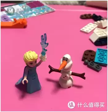 给你快乐的亲子时光—乐高冰雪奇缘爱莎的魔法冰雪城堡