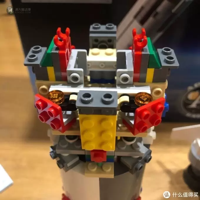 张大妈人手一箭？LEGO土星五号拼装记