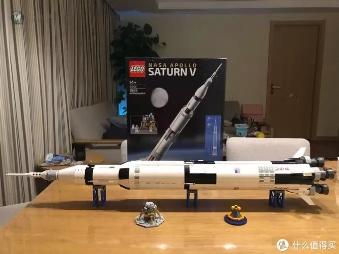 张大妈人手一箭？LEGO土星五号拼装记