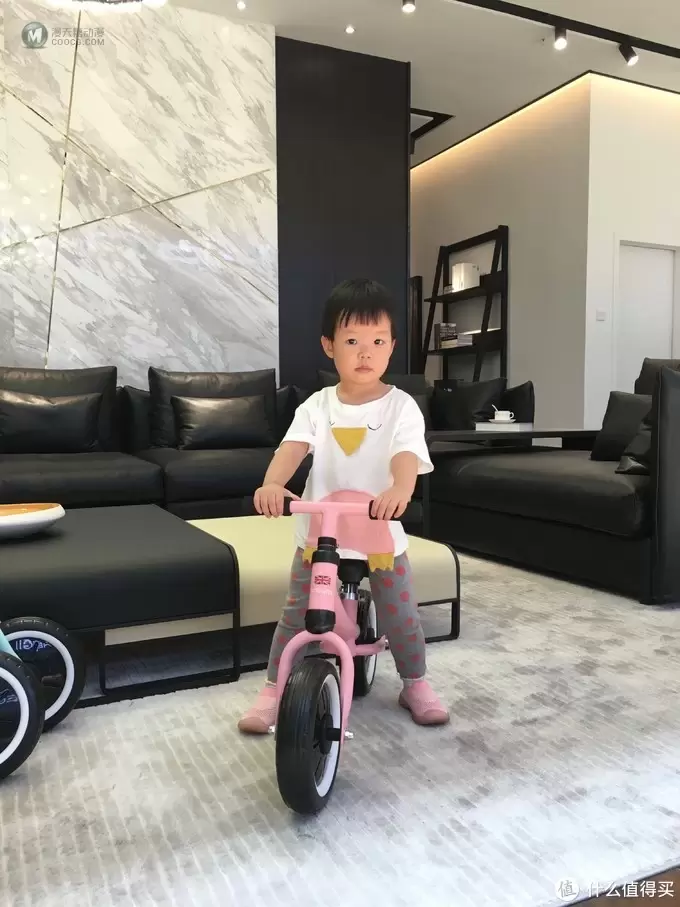 BabyGo儿童滑板车体验：萌萌外观轻巧又巨好玩
