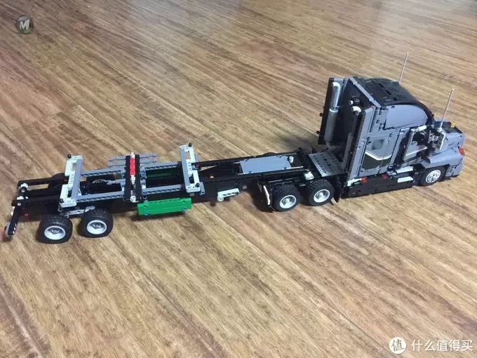 LEGO42078续篇，可玩性强的挂车