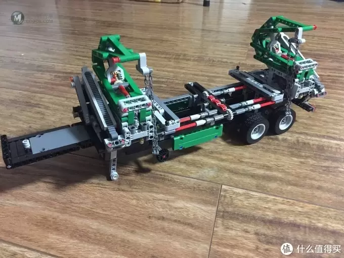 LEGO42078续篇，可玩性强的挂车