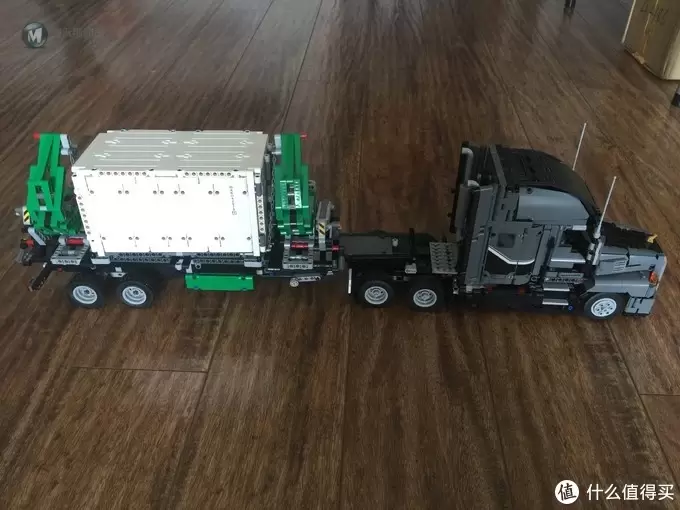 LEGO42078续篇，可玩性强的挂车