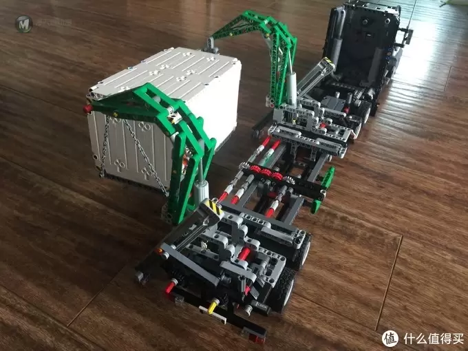 LEGO42078续篇，可玩性强的挂车