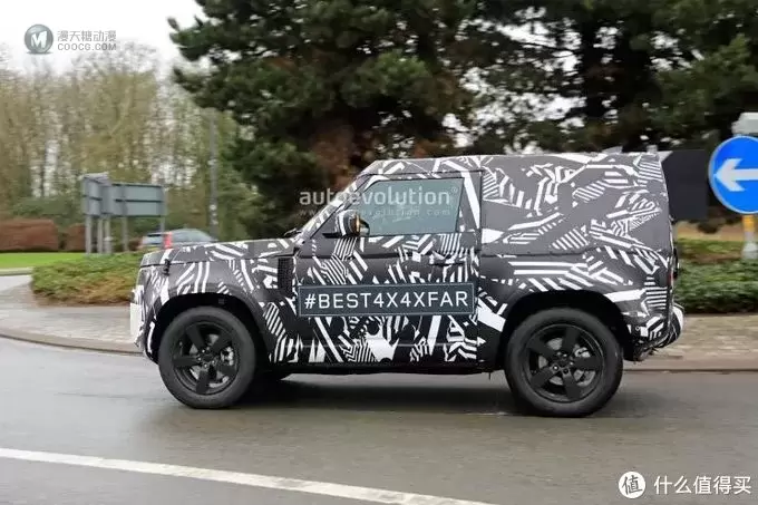 乐高机械组：路虎卫士（ Land Rover Defender 42110）曝光！