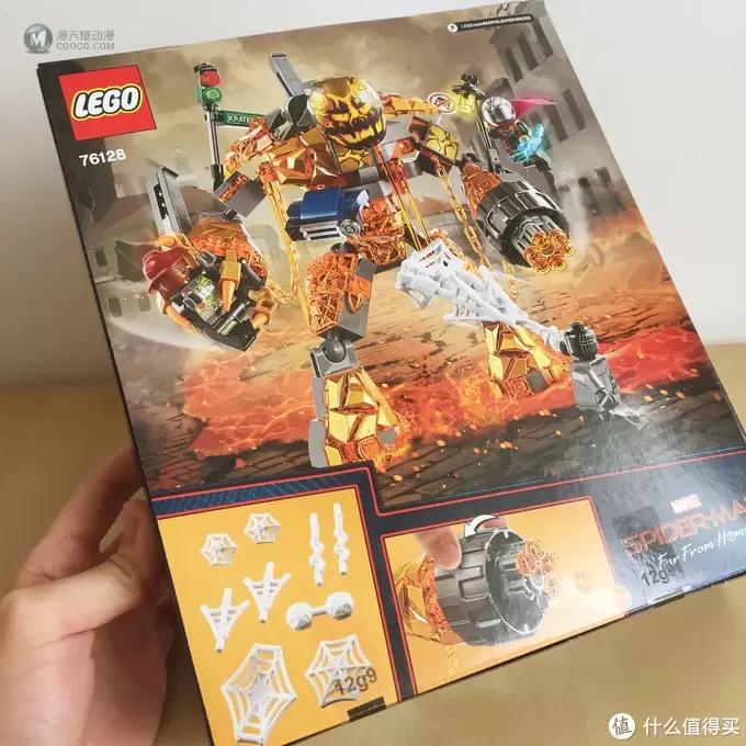 玩具测评丨LEGO乐高76128《蜘蛛侠：英雄远征》大战熔岩人