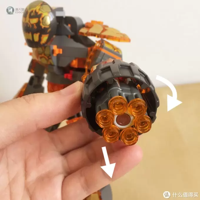 玩具测评丨LEGO乐高76128《蜘蛛侠：英雄远征》大战熔岩人