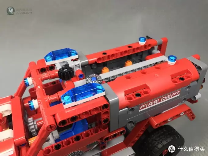 LEGO 乐高机械组 Technic 42075 紧急救援车