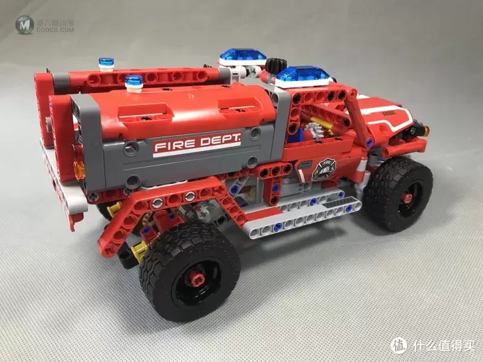 LEGO 乐高机械组 Technic 42075 紧急救援车