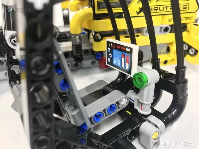 LEGO 乐高 Technic 机械组 42094 履带式装卸机