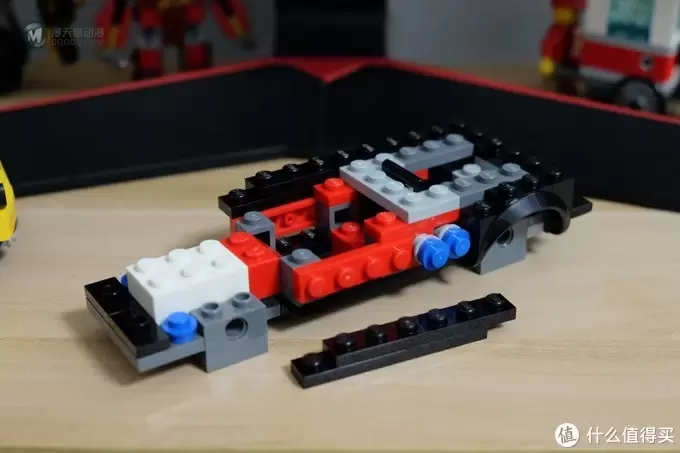 肌肉车的速度与激情——LEGO 乐高 超级赛车系列 2018道奇挑战者 SRT DEMON VS 1970道奇战马 R/...