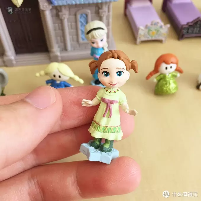玩具测评丨Disney迪士尼冰雪奇缘公主小屋