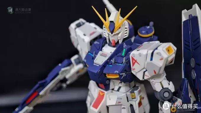 牛高达不仅仅是好看而已——RX-93 ν Gundam