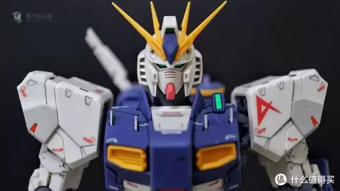 牛高达不仅仅是好看而已——RX-93 ν Gundam