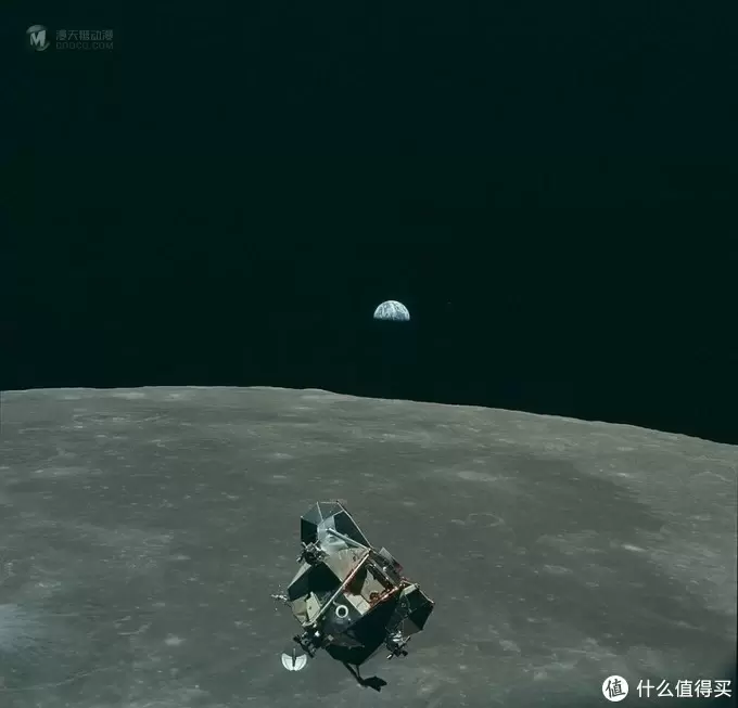 个人的一小步，全人类的一大步——乐高创意百变高手系列 10266 阿波罗11号飞船登月舱