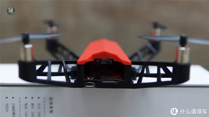 玩乐中锻炼专注力，UDrone意念无人机体验！