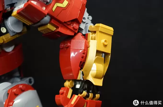 76105改起来，这才配得上UCS：MOC-18601 HulkBuster 反浩克装甲 Mod