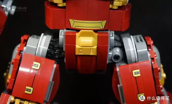 76105改起来，这才配得上UCS：MOC-18601 HulkBuster 反浩克装甲 Mod