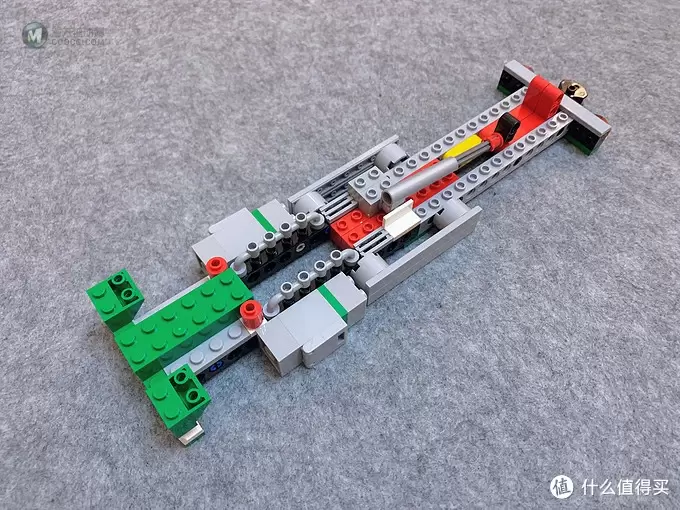 LEGO 7998 重型牵引车