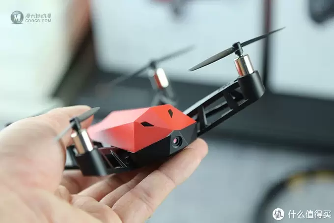 UDrone意念无人机：意念控制已从电影来到现实