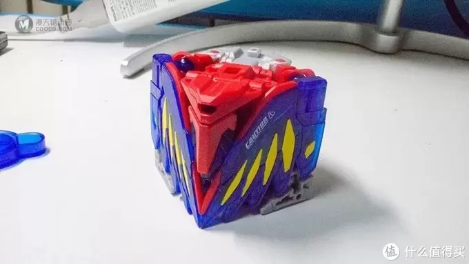 52TOYS猛兽匣系列回音爆手