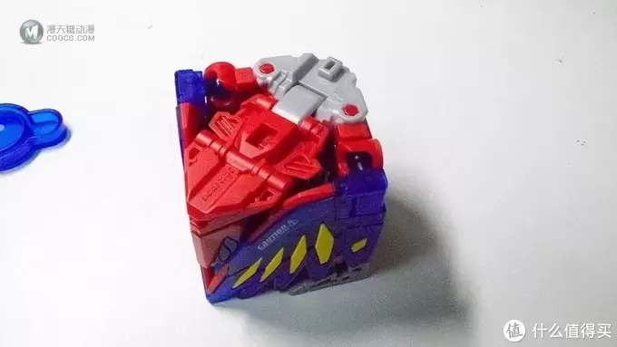 52TOYS猛兽匣系列回音爆手