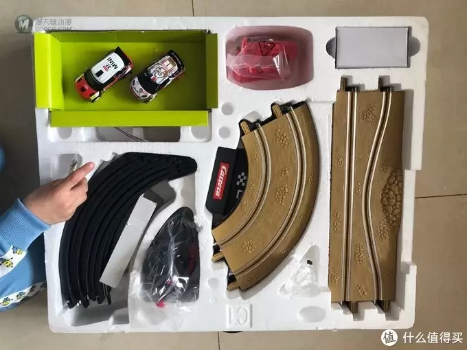 男孩都有一个赛车梦