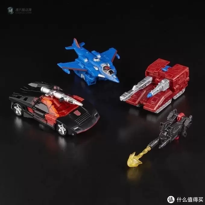 围城系列闹翻天、G2横炮、劲舞、绿光先行实物图；52TOYS变形钢铁侠