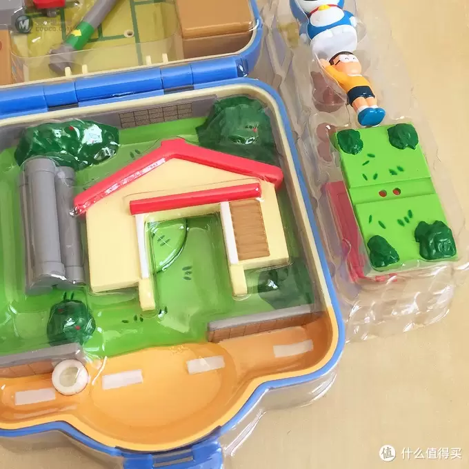 玩具测评丨TOMY哆啦a梦场景提盒大雄家