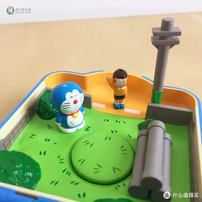 玩具测评丨TOMY哆啦a梦场景提盒大雄家