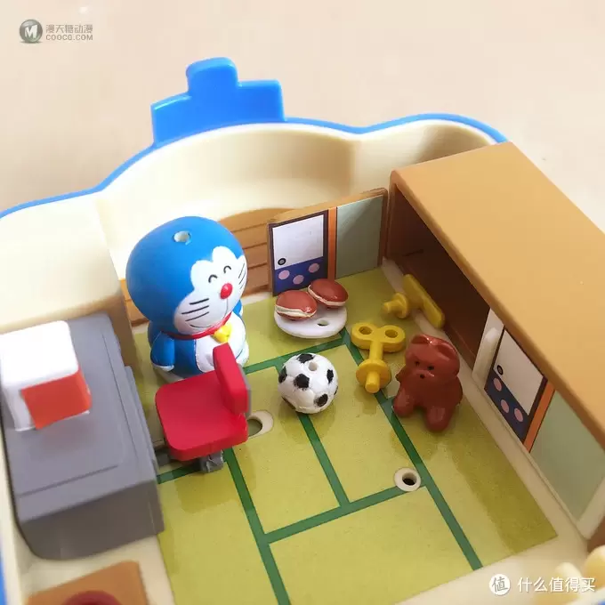 玩具测评丨TOMY哆啦a梦场景提盒大雄家