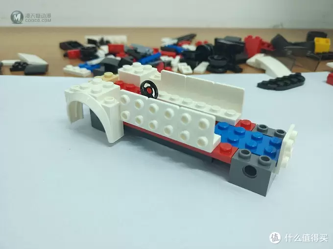 从电脑角落里翻出素材——LEGO 乐高 超级赛车系列 75873 奥迪R8 LMS ultra