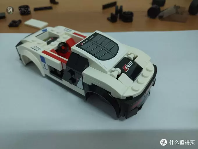 从电脑角落里翻出素材——LEGO 乐高 超级赛车系列 75873 奥迪R8 LMS ultra