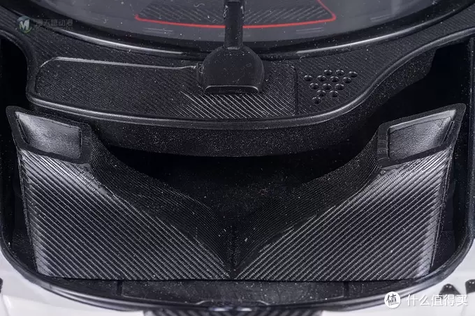推重比1:1，马力超1000的超跑——Autoart 柯尼塞格 One:1