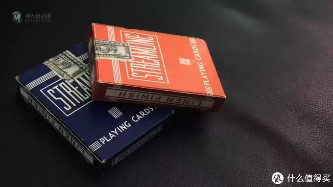 总有一些人沉迷热衷于这些旧纸张！