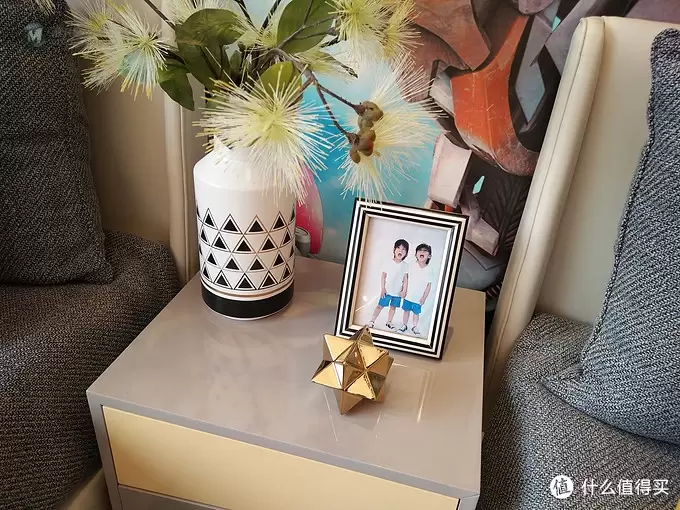 不进这个房间  你永远都不会知道这家人有多爱变形金刚