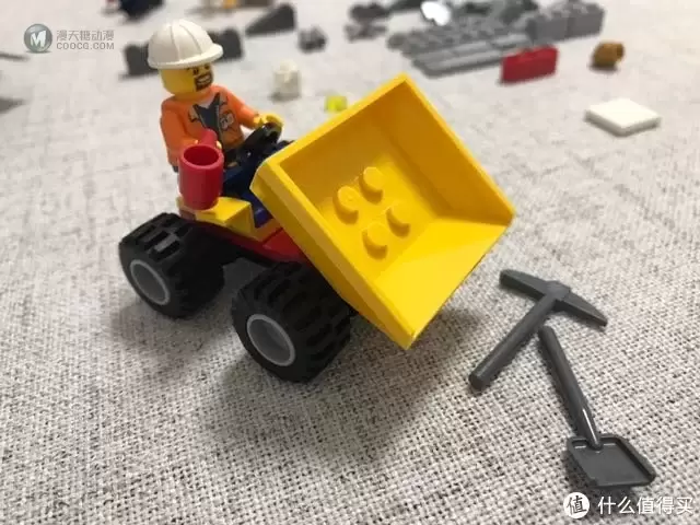 LEGO矿工人仔包60184