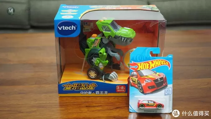 伟易达/VTech变形恐龙机器人开箱展示