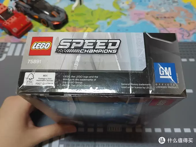 新零件，新玩法——LEGO 乐高 超级赛车系列 75891 雪佛兰科迈罗ZL1赛车 开箱