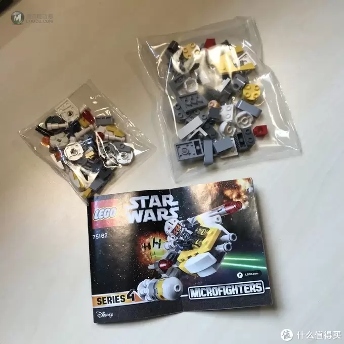 乐高这个大坑 篇三十二：#晒单大赛#LEGO 乐高 Star Wars 75162 Y-翼迷你战机