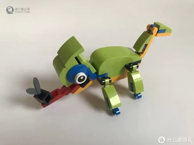 双11买了就要晒-乐高篇 篇四：#晒单大赛#LEGO 乐高 30477 Chameleon 七彩变色龙